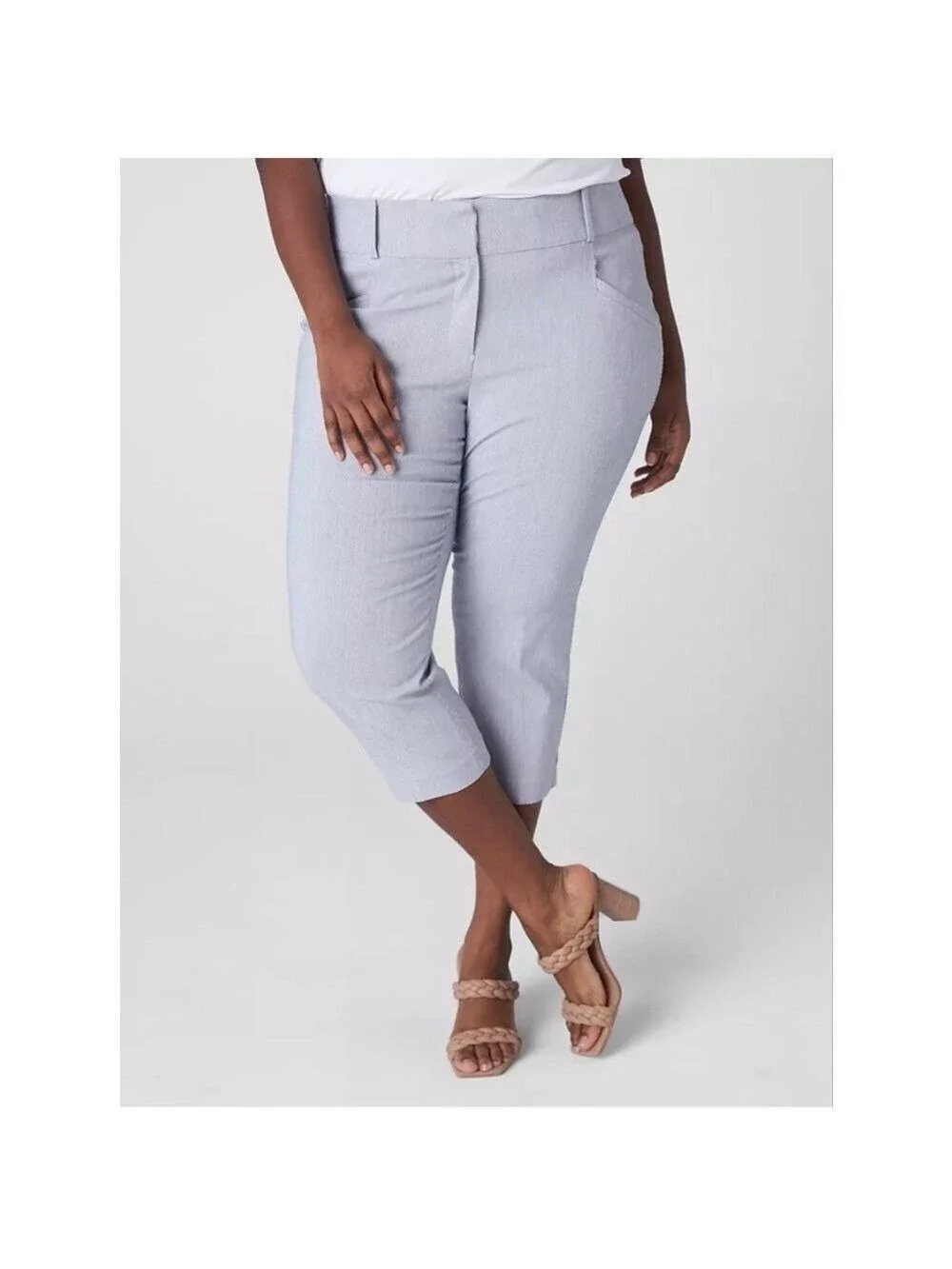 Lane Bryant Light Gray Capri Pants Plus Size 18 Slim Polished Crop